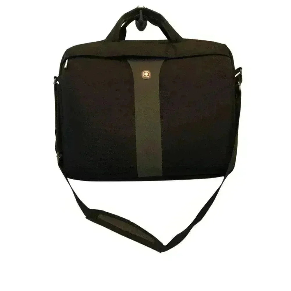 SWISSGEAR WENGER Legacy 17 inch Slim Case